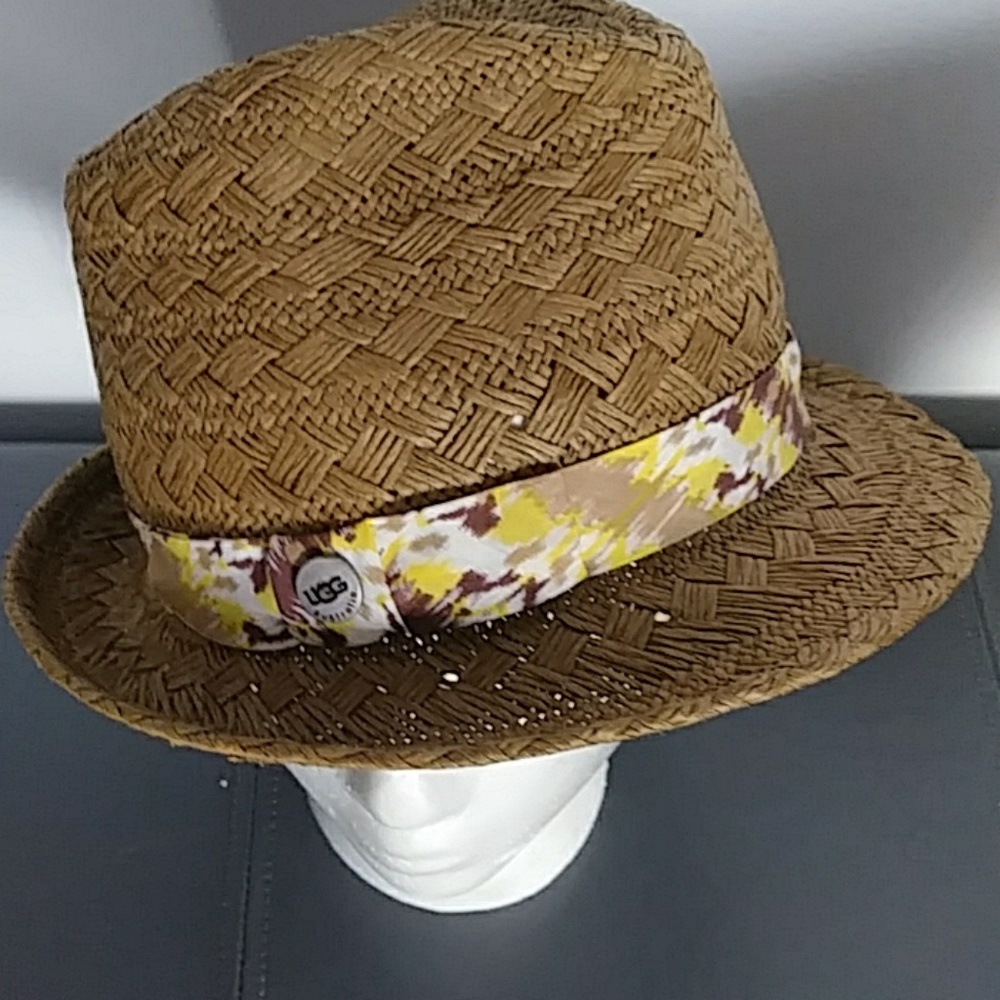 Ugg boat hat